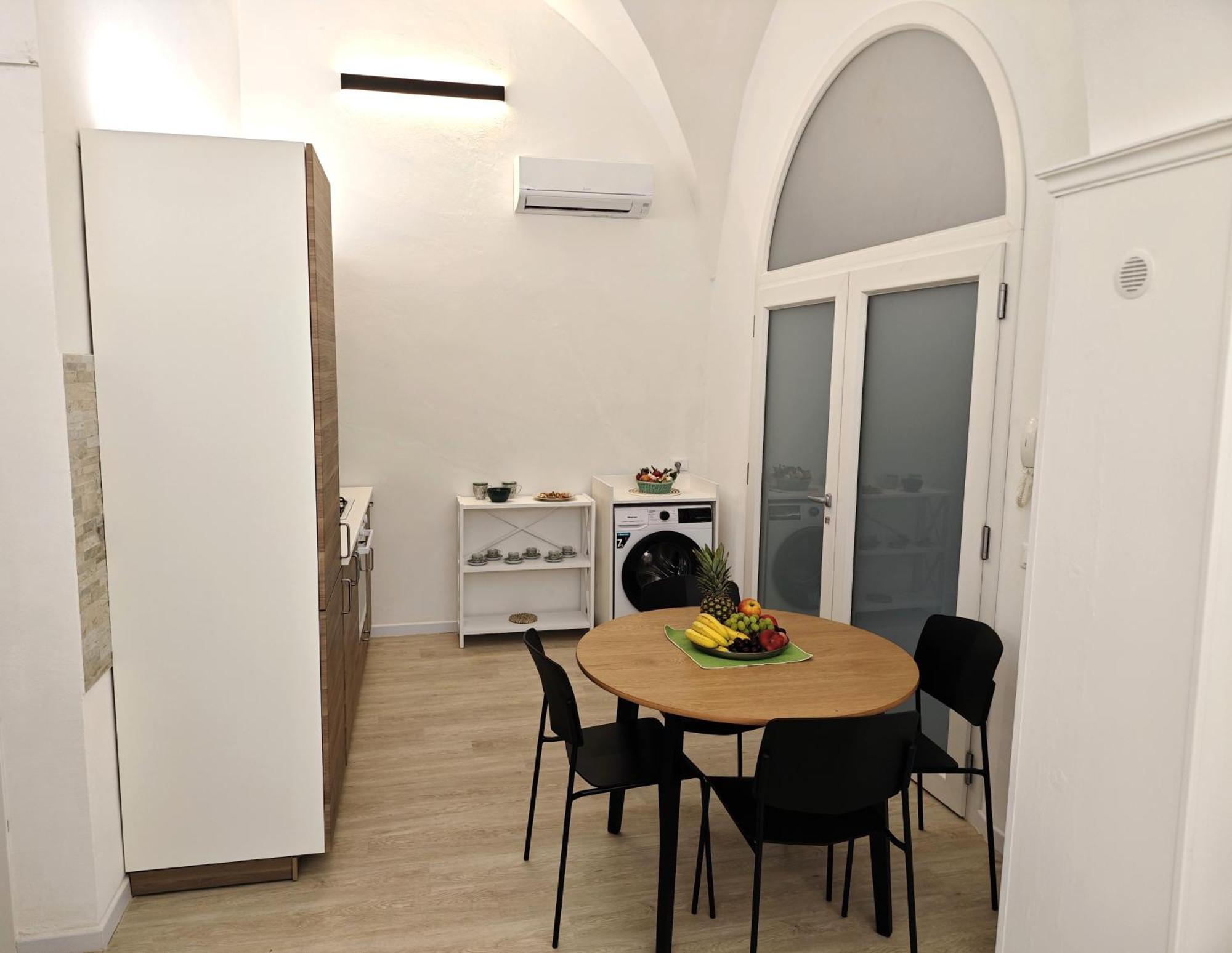 Appartamenti Piazza Vittorio Trapani Exterior foto